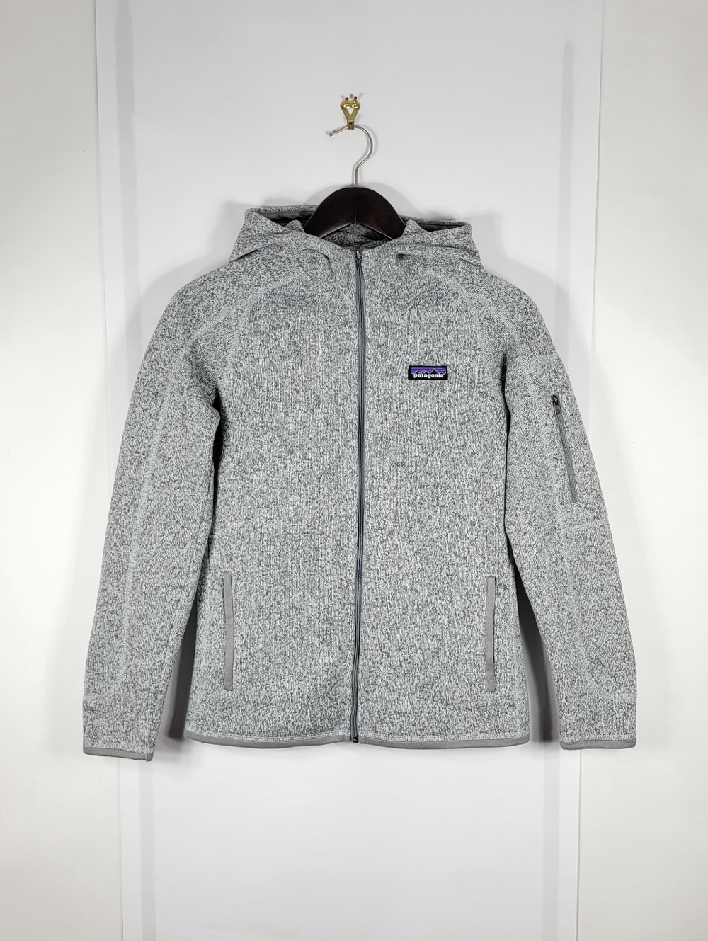 Patagonia  Light Gray Hooded Zip Fleece Jacket #825